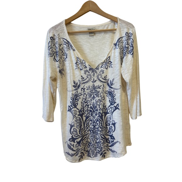 Lucky Brand Tops - Lucky Brand Womens Top XL Cream Blue Damask V-Neck 3/4 Sleeve Slub Knit Boho